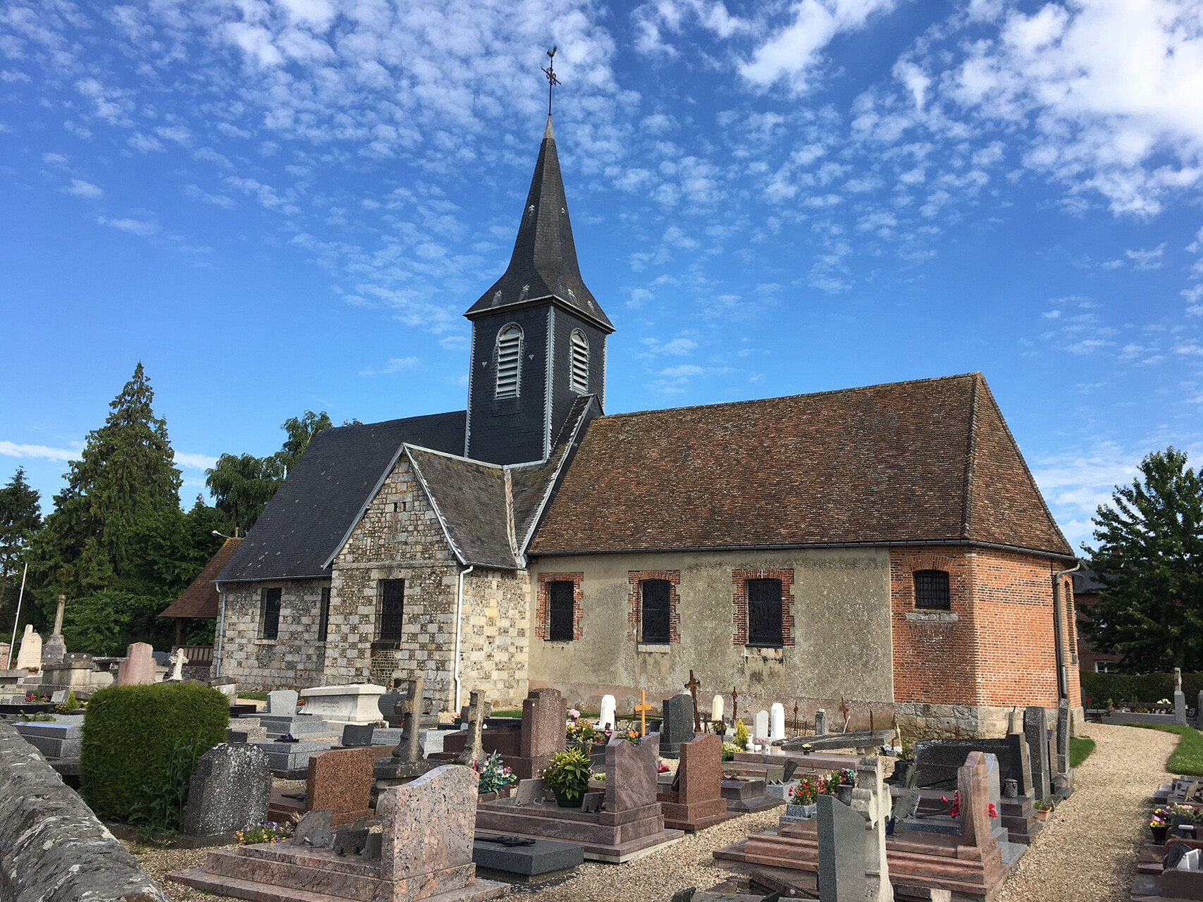 Photo de l'église de Morgny-la-pommeraye